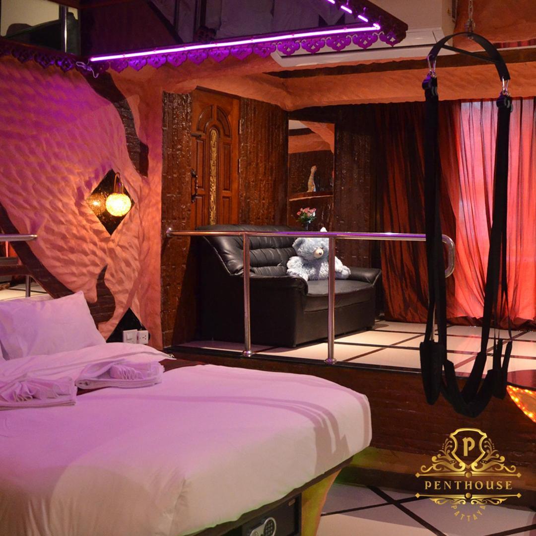 Penthouse Pattaya Hotel Luaran gambar